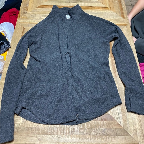 Fleece zip up sweater - Picture 1 of 5